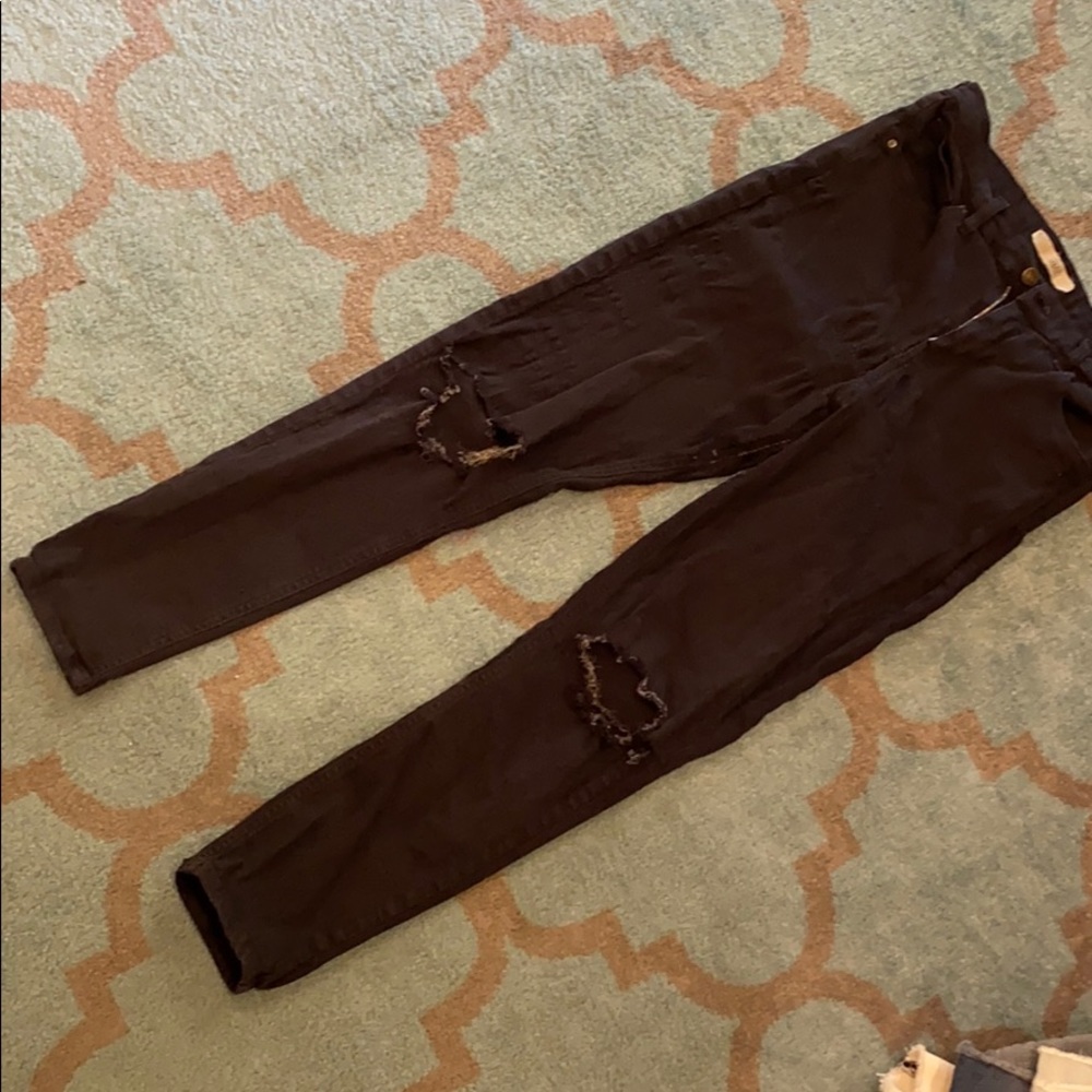 W32/L32 Distressed stretchy high waist skinny jean